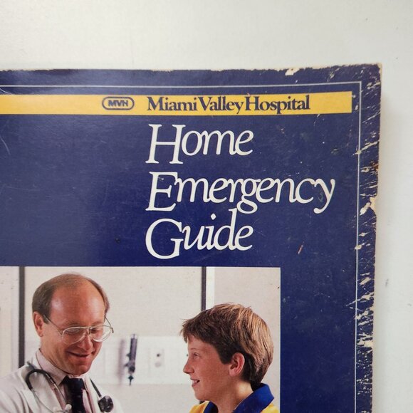 Vintage Miami Valley Hospital Home Emergency Guide Book 1980's - Picture 2 of 8